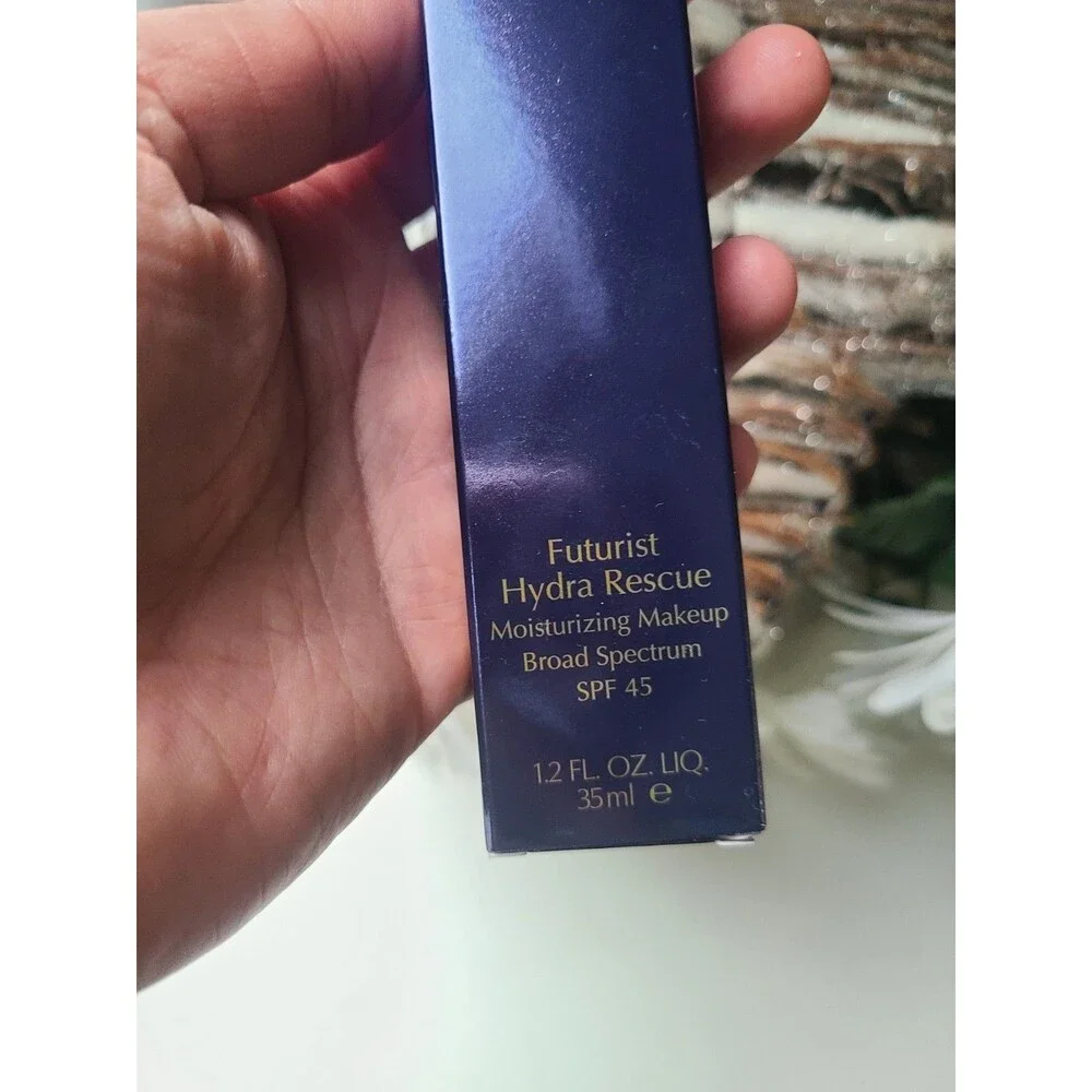 New Estee Lauder Sheer long wear Makeup Foundation, SPF 45, 5W2 Rich Caramel